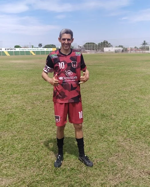 Kiley – Meia / Lateral Camargo FC